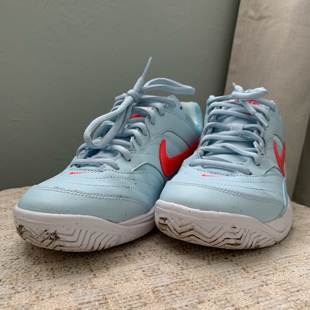 Nike Hard Court Tennis Shoes